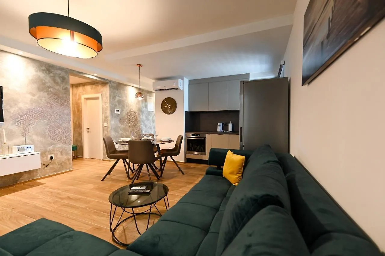 Apartments An & Lu With Rooftop Jacuzzi زادار كرواتيا